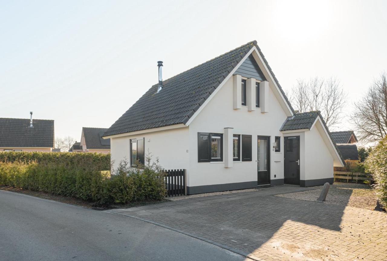 הוילה Tzummarum The Frisian Beach House Met Scandinavische Barrel Sauna מראה חיצוני תמונה